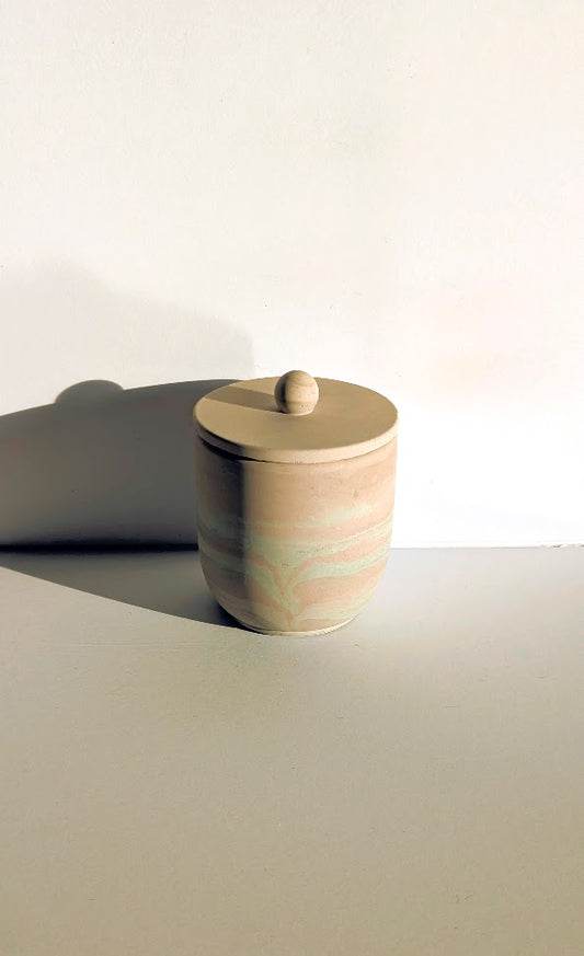 Mugg Life • Concrete Candle